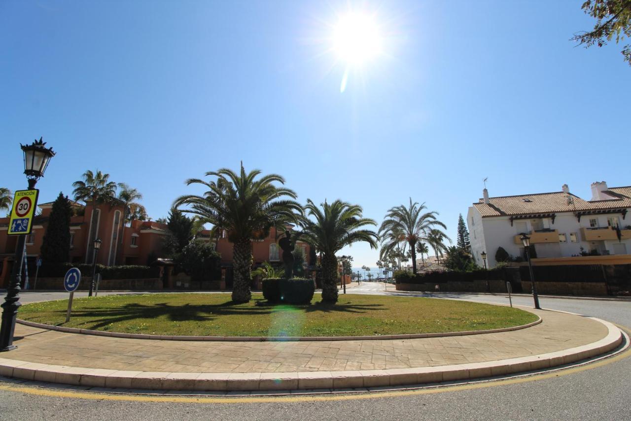 Lovely Bahia Marbella Apartment Luaran gambar